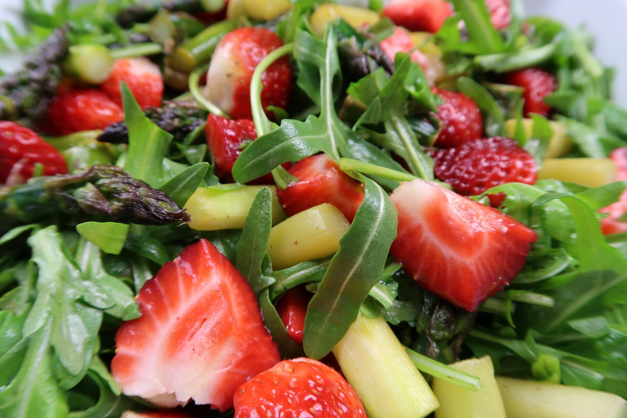 Spargel-Erdbeer Salat Body IP